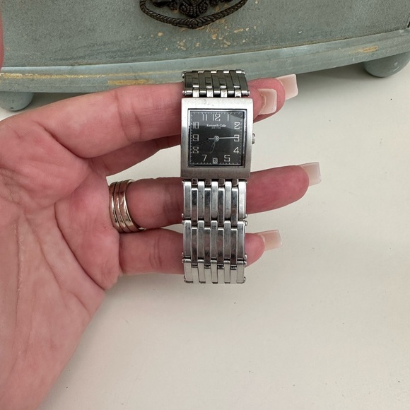 Vintage Kenneth Cole Black Silver Watch - Picture 4 of 4